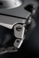 URWERK UR-100V, Magic T