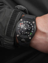 URWERK UR-150, SCORPION DARK