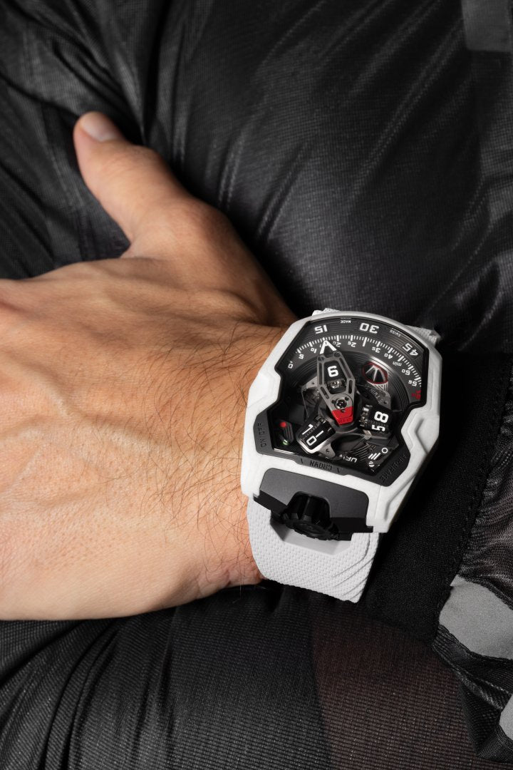 URWERK UR-230, Polaris