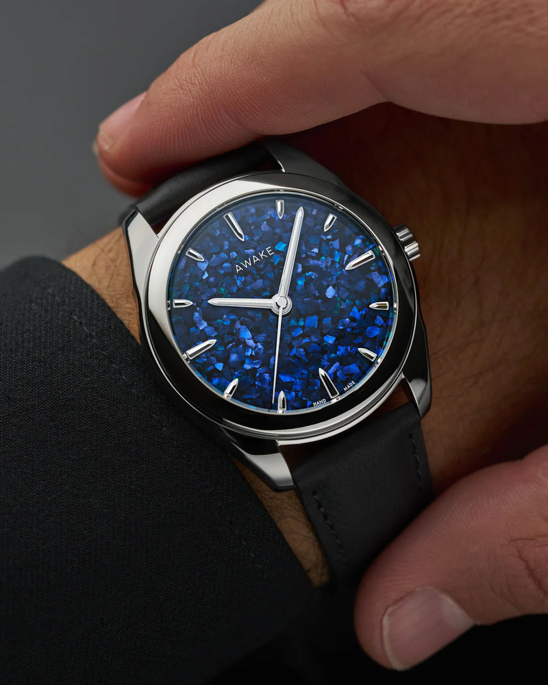 Awake - Son Mài Fragments Blue