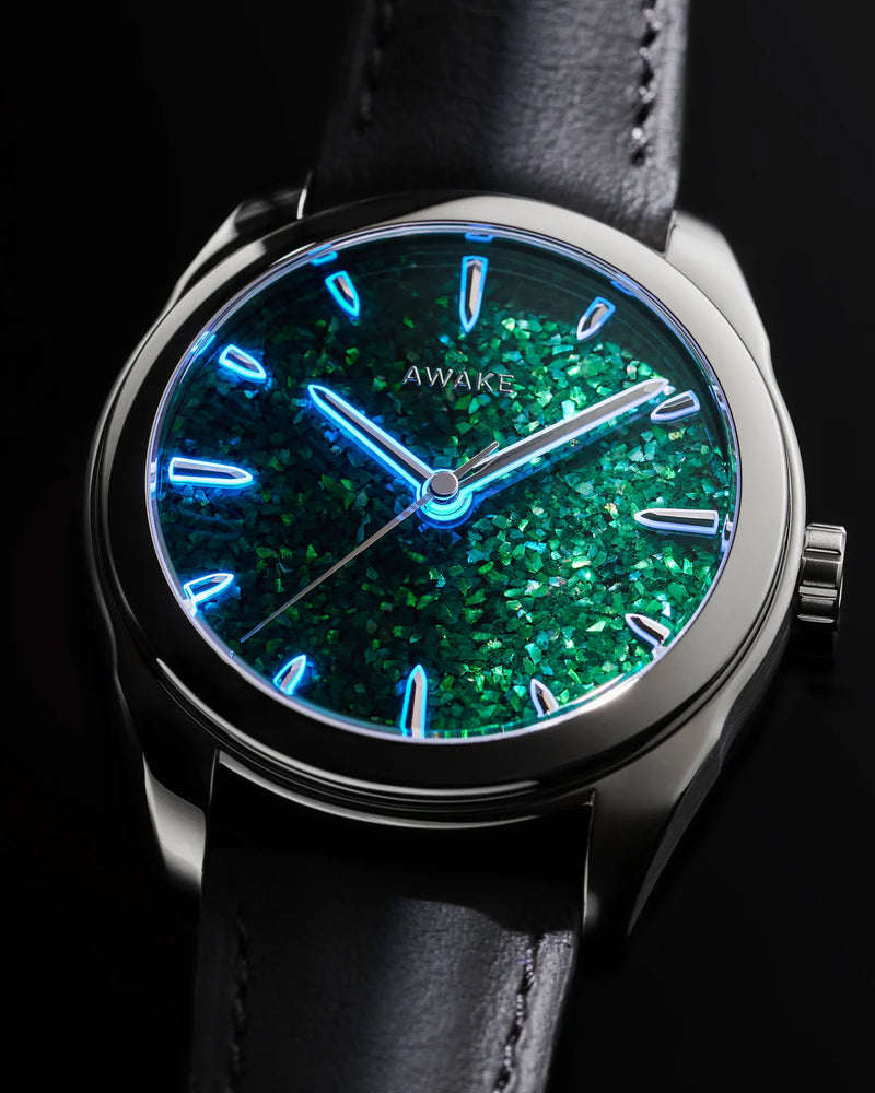 Awake - Son Mài Fragments Green